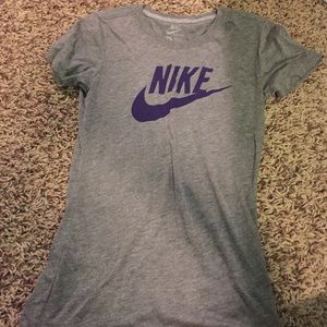Nike short sleeve