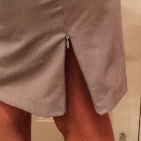 Black Halo one Shoulder dress - Picture 4 of 4