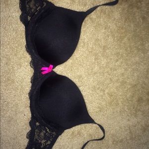 Victoria's Secret 34C bra