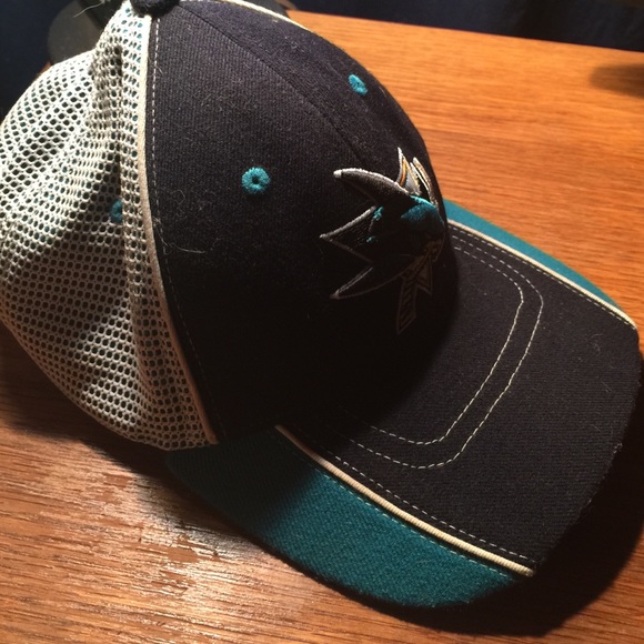 San Jose Sharks Hat - Picture 3 of 3