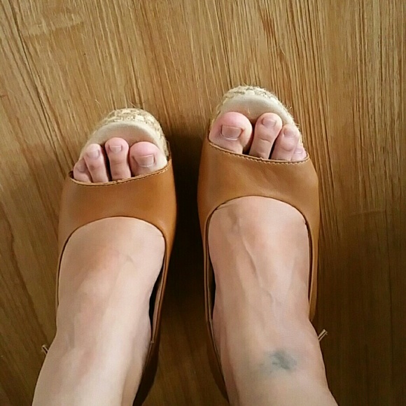 Cognac espadrilles - Picture 2 of 4