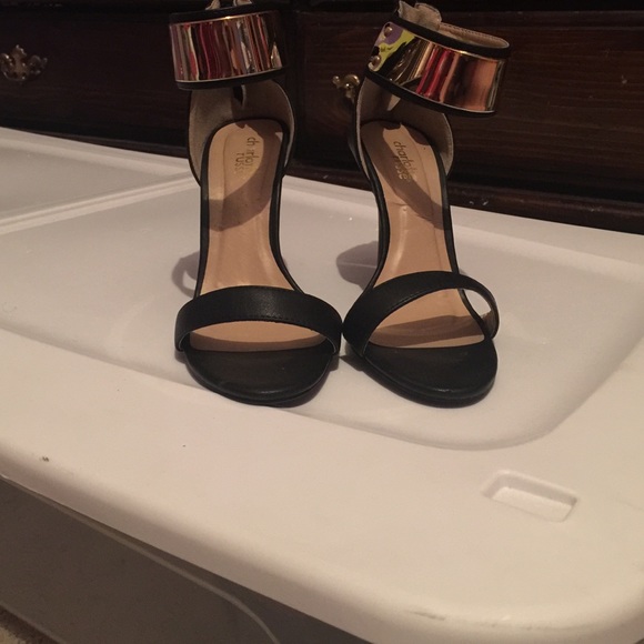 low heel dress shoes