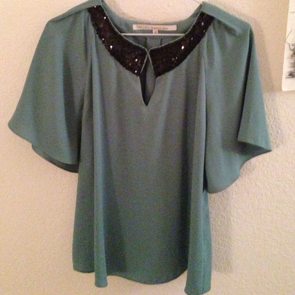 Rachel Roy green top w/ sequins