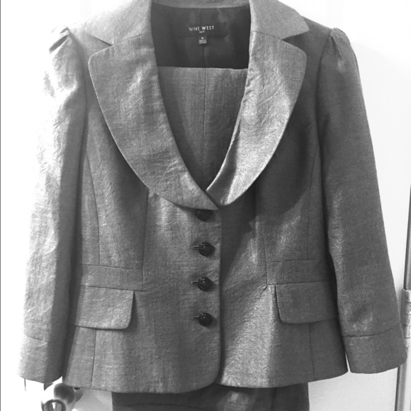 Nine West Suit! 👌🏽