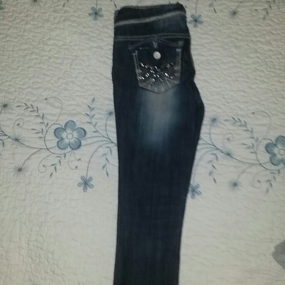 Premiere Jeans - Picture 2 of 4