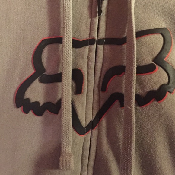 Fox Sweatshirt - Picture 2 of 3