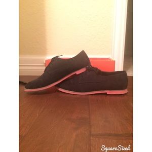 ⭐️⭐️BLACK AND PINK OXFORDS⭐️⭐️