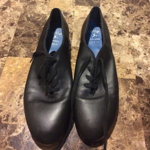 Capezio tap shoes