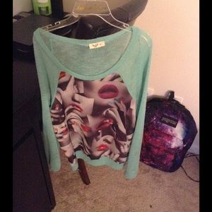 A sweatshirt