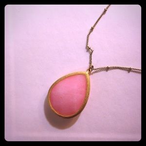 Donated⭐️Delicate Pink Faceted Stone Necklace