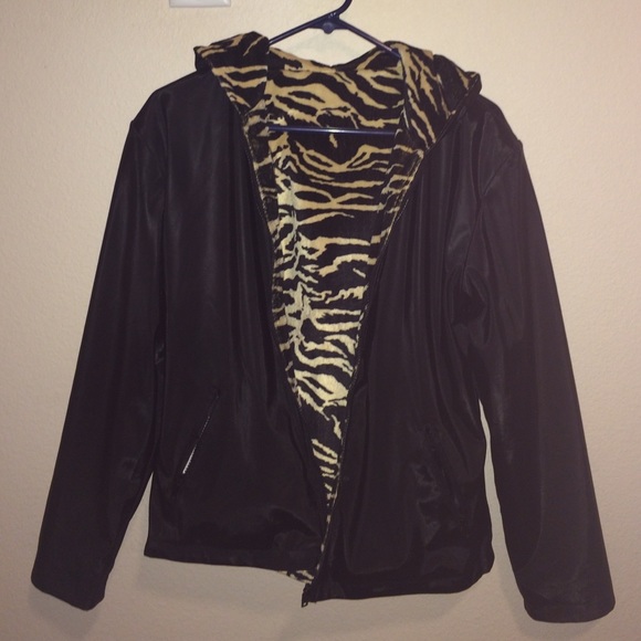Reversible waterproof and cozy jacket