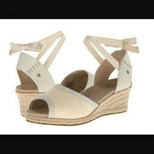 Ugg woven wedges