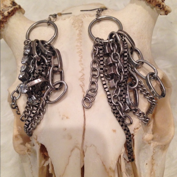 ••sold•• Silver chain earrings - Picture 2 of 2