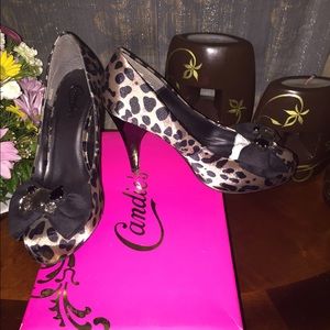 Satin Grey Print Heels with Bow 🎀 👠