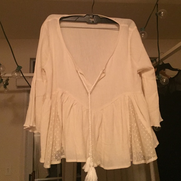 White top-hollister