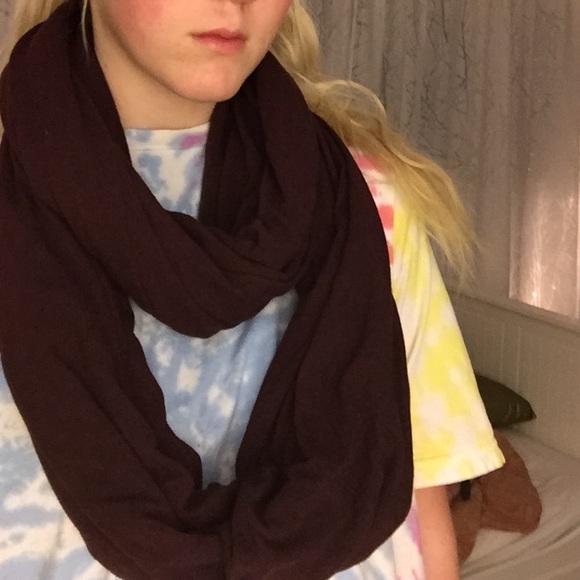 American Apparel Circle Scarf