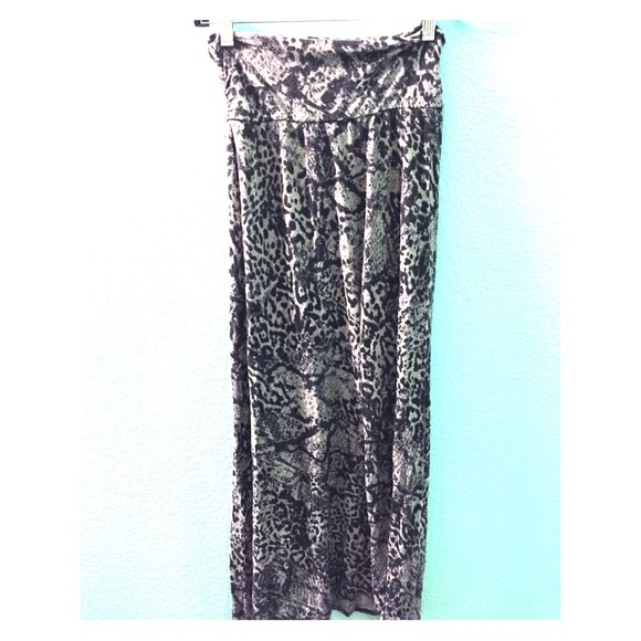 Grey animal print maxi skirt