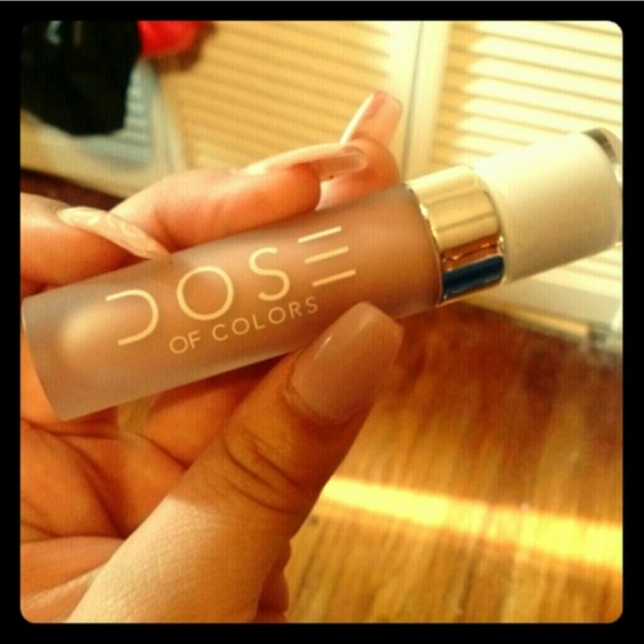 DOSE OF COLOR
