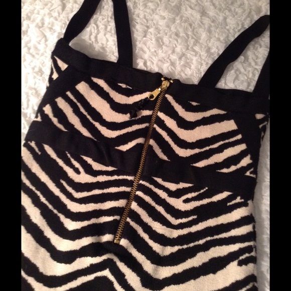 🔴SOLD in bundle🔴 sexy zebra dress - Picture 4 of 4