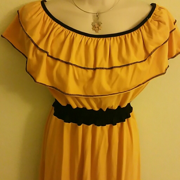 The perfect yellow dress