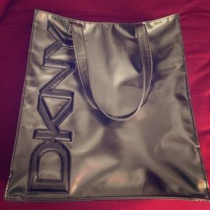 DKNY Bag 👜☑️📒📔📓📝 !!
