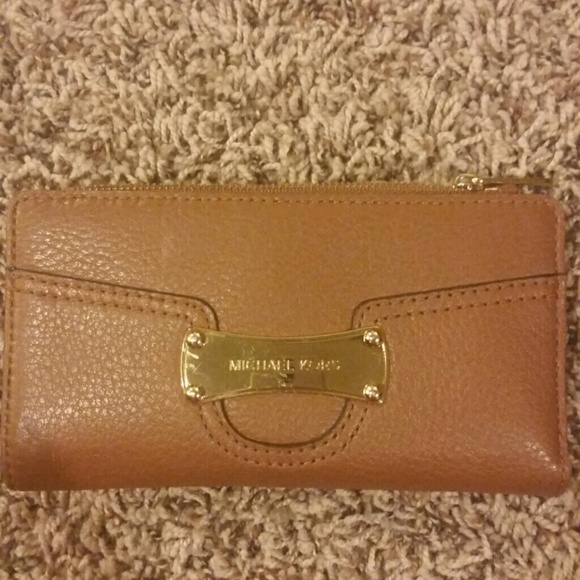 Michael kors wallet - Picture 1 of 1