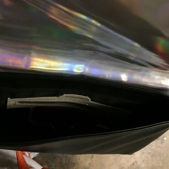 Holographic Satchel Purse - Picture 4 of 4