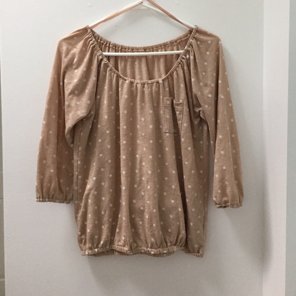 Cute Beige Polka Dot Top - Picture 1 of 3