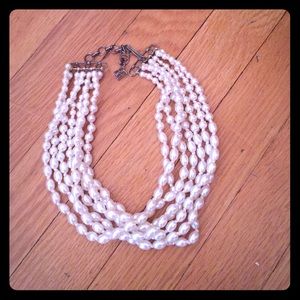 Chic pearl necklace from anthropology