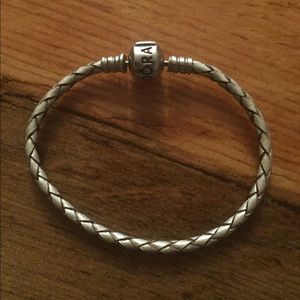 pandora rope style bracelet and heart charm