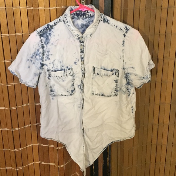 Acid wash chambray shirt