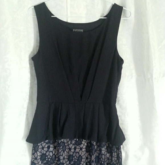 Navy and Nude Peplum Dress - Picture 2 of 4