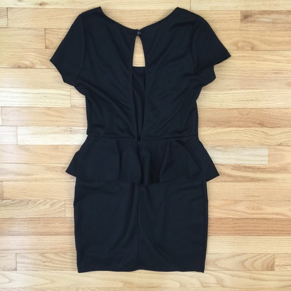 Black Lush Peplum Dress - Picture 3 of 3