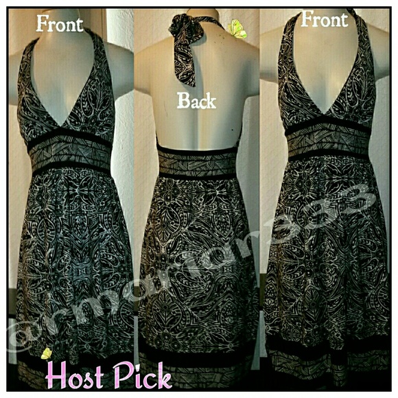 City Triangles Fashionable Dress *Host Pick