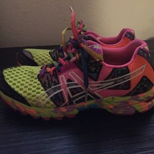 Asics Gel Noosa Tri 8 Running Shoes