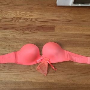 Victoria secret bra 34B