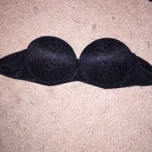 Strapless bra
