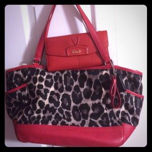 Leapord print coach handbag,wristlet, and wallet!