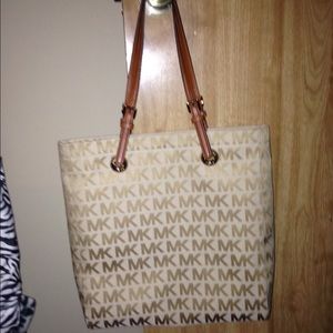 New mk bag