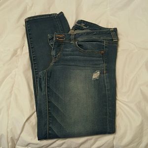 AMERICAN EAGLE SKINNIES