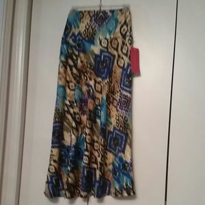 ☆CLEARANCE ☆ Skirt