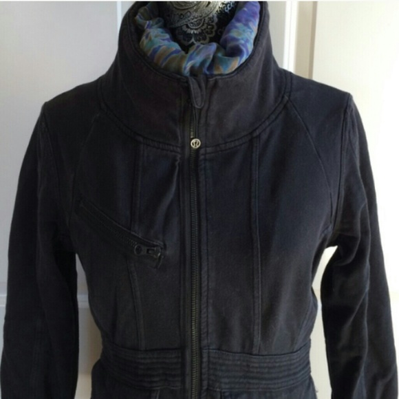 Lululemon layered quilted jacket