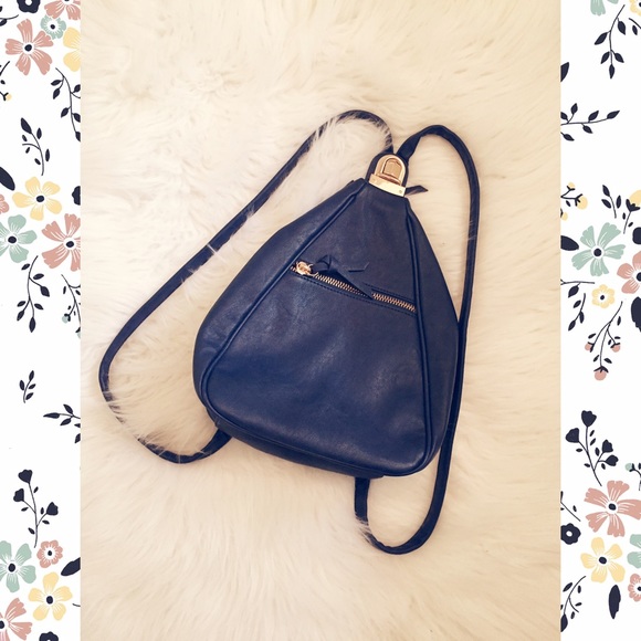 Urban outfitters blue backpack