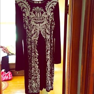 A long sleeve dress.