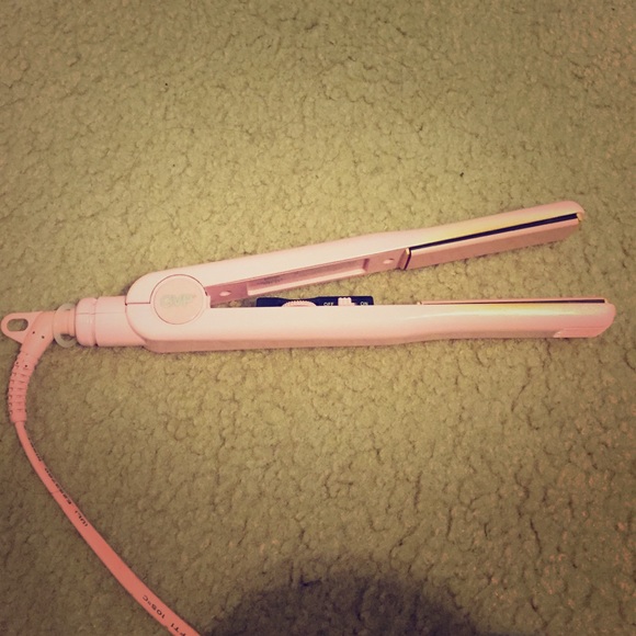 Hair straightener