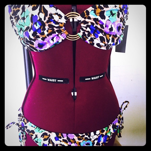 Kenneth Cole two piece multicolored lepoard