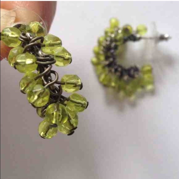 💖2 for $10💖
 earring with citrus color beads - Picture 2 of 4