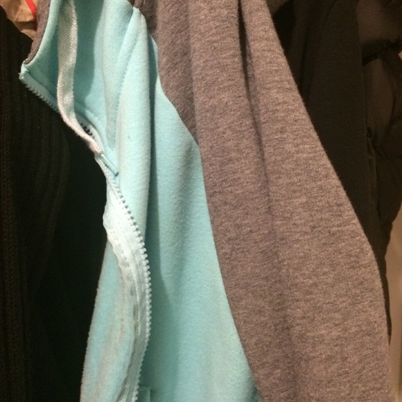 Nike hoodie - Picture 2 of 2