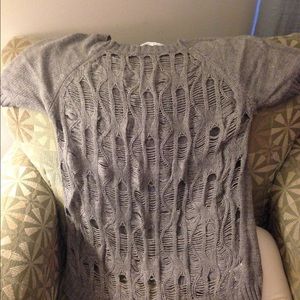 Grey short sleeve sweater
