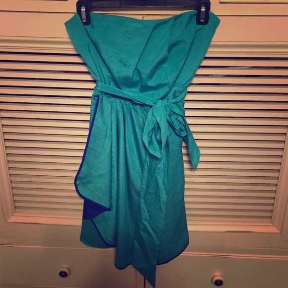 Express tube dress NEW w/o tags